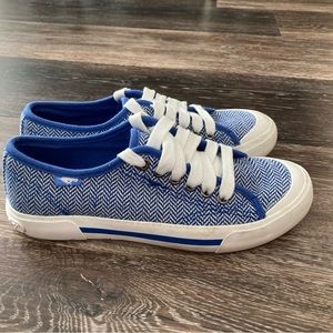 Rocket Dog Jumpin Blue Chevron Sneaker